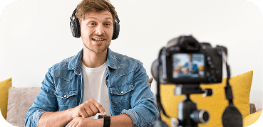 Make consistency in live streaming to build your audience.